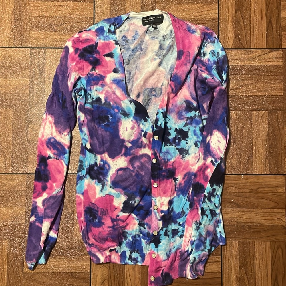 Floral Cardigan with Pearly Buttons